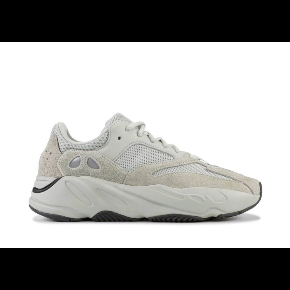 Yeezy Boost 700 - Salt (Men 6.5)